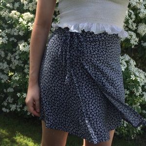 BRANDY MELVILLE Genevieve wrap tie skirt